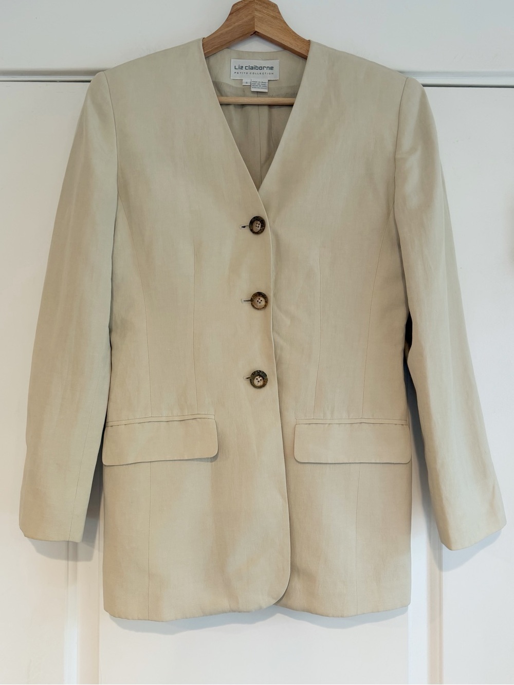 Gorgeous Vintage Liz Claiborne Linen and Silk Blazer - 4P